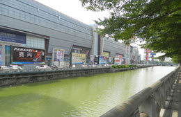 賽瑪商場(chǎng)環(huán)境 賽瑪商場(chǎng)環(huán)境